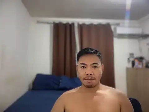 Snapshot of chubbybear_08 chatting on 02/04/26, 03:51 chubbybear 08 online show from 02/04/26, 03:51