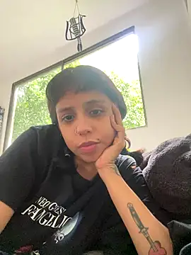 Snapshot of harakitty_ chatting on 01/05/26, 09:51 harakitty online show from 01/05/26, 09:51