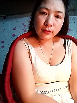 Snapshot of giang0055 chatting on 01/07/26, 01:57 giang0055 online show from 01/07/26, 01:57