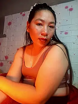 Snapshot of giang0055 chatting on 01/13/26, 03:06 giang0055 online show from 01/13/26, 03:06