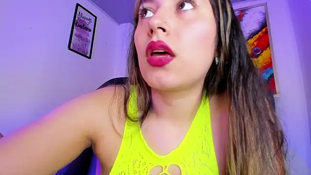 Violet Blazee online show from 04/01/26, 05:19