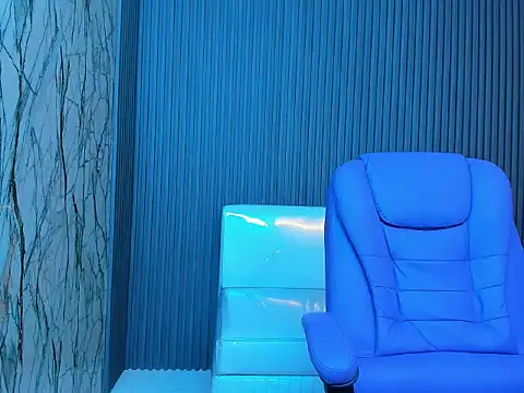 Boy tatto77 online show from 04/11/26, 12:37