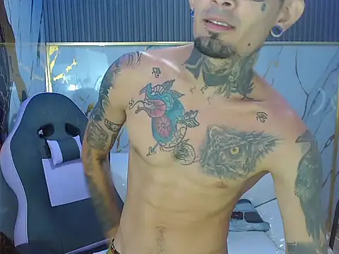 Snapshot of Boy_tatto77 chatting on 07/14/26, 02:05 Boy tatto77 online show from 07/14/26, 02:05
