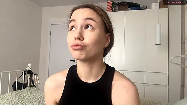 KitCerveny online show from 04/20/26, 06:16