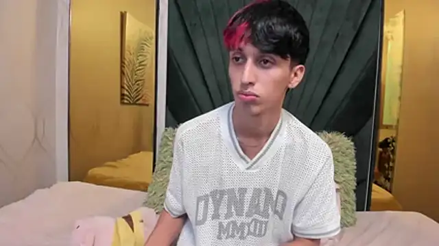 wildboy22  online show from 01/13/26, 01:55