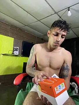 JustynAle2025 online show from 02/26/26, 11:15