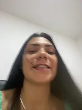 Nini  online show from 12/20/25, 06:15