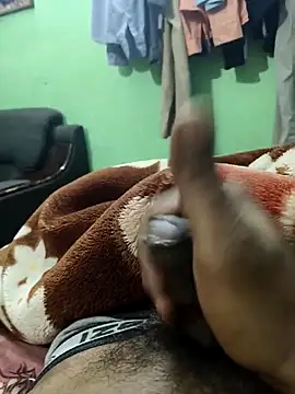 Snapshot of novio-de-la-tarde chatting on 12/19/25, 02:07 novio-de-la-tarde online show from 12/19/25, 02:07