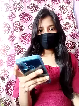 Surbhi-dixit online show from 12/18/25, 07:25