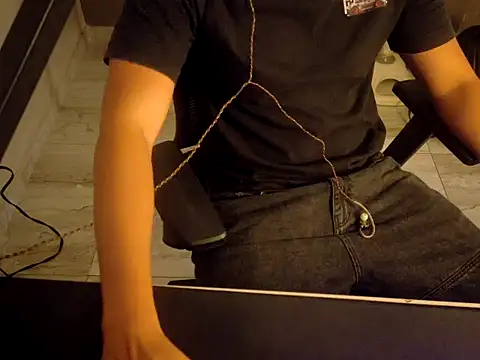 valentino2026 online show from 01/13/26, 12:38