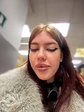 JeanGraay online show from 12/22/25, 01:52