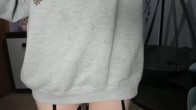 Snapshot of Yoonhee_ki chatting on 02/22/26, 04:16 Yoonhee ki online show from 02/22/26, 04:16