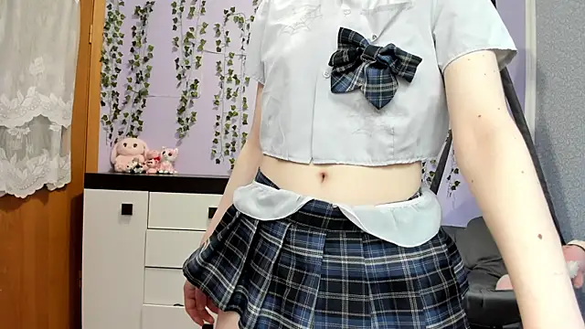 Yoonhee ki online show from 04/13/26, 02:00