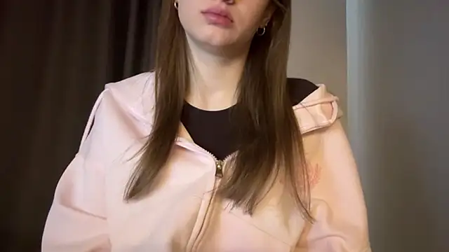 Snapshot of lisa_montana chatting on 02/17/26, 08:44 lisa montana online show from 02/17/26, 08:44