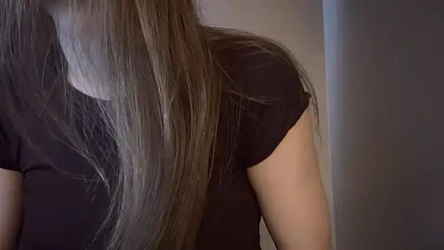 Snapshot of lisa_montana chatting on 02/23/26, 06:22 lisa montana online show from 02/23/26, 06:22