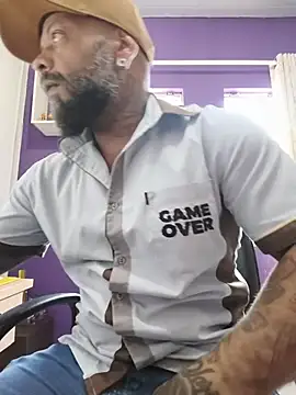 morenoteza0 online show from 02/06/26, 06:44