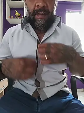 morenoteza0 online show from 02/12/26, 05:08