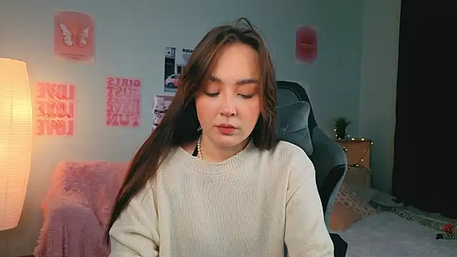 fallin lovee online show from 02/06/26, 07:50