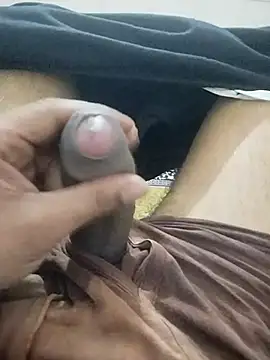 jhonysinc21 online show from 02/16/26, 04:14