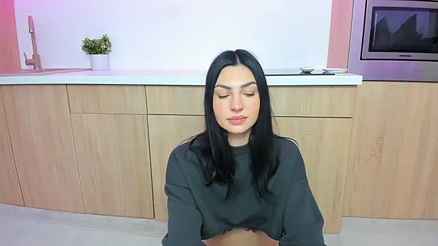 Baby Ava  online show from 02/01/26, 08:51