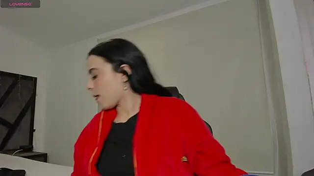 ChannelWhitee  online show from 01/08/26, 10:23