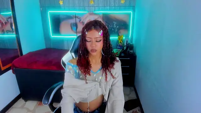 dolly boob online show from 12/20/25, 05:03