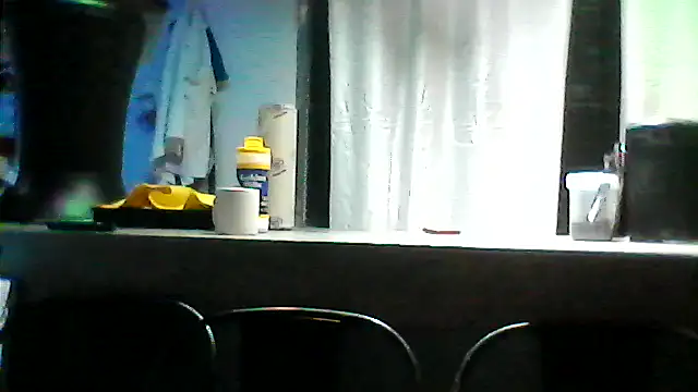 Snapshot of Burndew chatting on 03/04/26, 04:07 Burndew online show from 03/04/26, 04:07