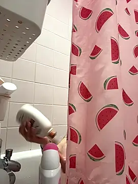 LilyLuck  online show from 01/06/26, 11:40