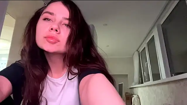 MiloyNoir online show from 01/05/26, 06:00