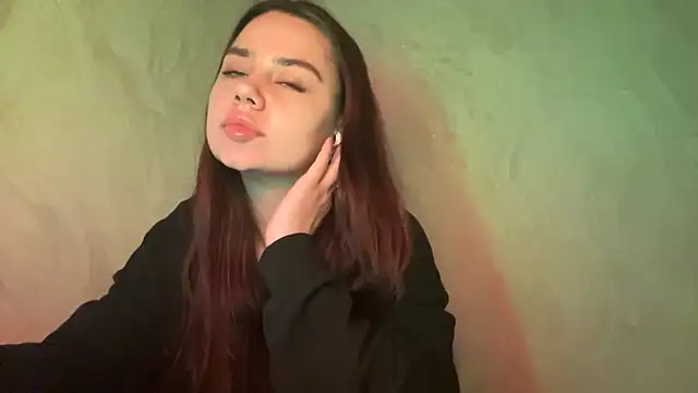 MiloyNoir online show from 01/14/26, 07:08