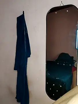 Snapshot of Axell-1997 chatting on 01/11/26, 08:47 Axell-1997 online show from 01/11/26, 08:47