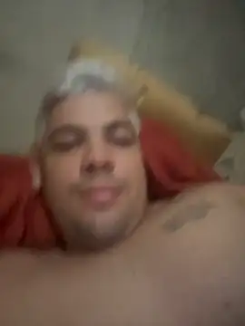 Snapshot of MoneyBr chatting on 12/22/25, 09:12 MoneyBr online show from 12/22/25, 09:12