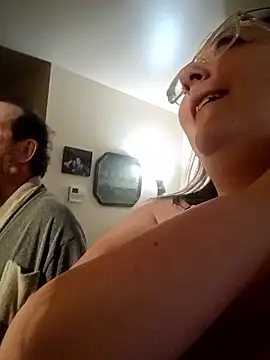 pinkcheetah12 online show from 02/17/26, 03:08