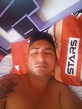 Yrresistible666 online show from 02/05/26, 12:43