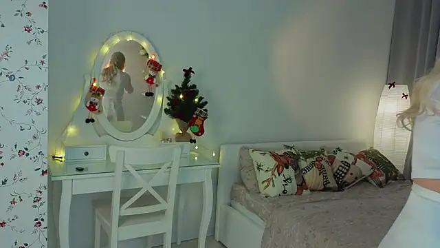 annagreat online show from 12/22/25, 09:34