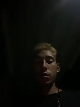 GuioficialBr online show from 12/21/25, 04:41