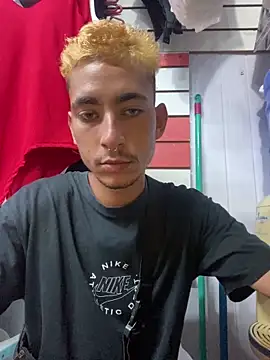 GuioficialBr online show from 12/22/25, 05:54