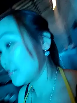 yula-bi online show from 05/04/26, 12:23