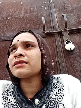 Bharti thakurr online show from 12/21/25, 08:54