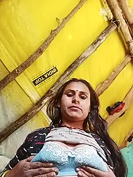 Cuty priti online show from 01/12/26, 04:18