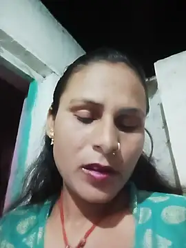 Snapshot of Cuty_priti chatting on 07/06/26, 08:33 Cuty priti online show from 07/06/26, 08:33