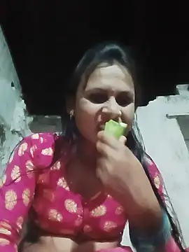 Snapshot of Cuty_priti chatting on 07/18/26, 04:55 Cuty priti online show from 07/18/26, 04:55