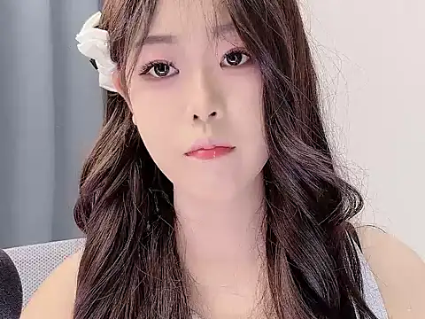 Snapshot of smalldaisy chatting on 01/16/26, 01:53 smalldaisy online show from 01/16/26, 01:53