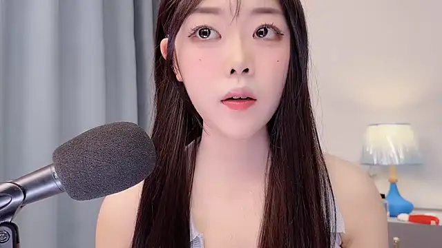 smalldaisy online show from 04/06/26, 03:26