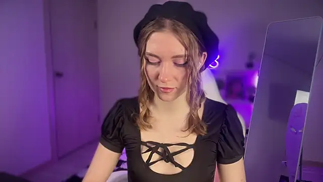 KellySunn online show from 03/29/26, 08:14