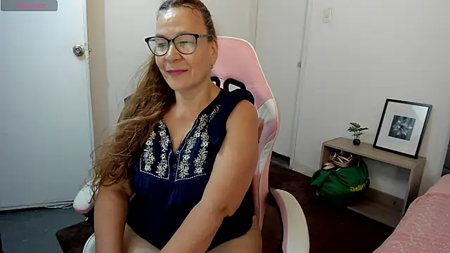 Snapshot of MS__samantha chatting on 05/01/26, 11:04 MS samantha online show from 05/01/26, 11:04