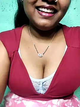 Snapshot of Eashita_01 chatting on 02/05/26, 10:20 Eashita 01 online show from 02/05/26, 10:20