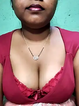 Snapshot of Eashita_01 chatting on 02/11/26, 05:45 Eashita 01 online show from 02/11/26, 05:45