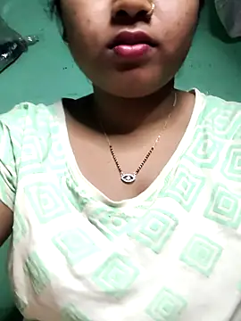 Snapshot of Eashita_01 chatting on 02/20/26, 09:59 Eashita 01 online show from 02/20/26, 09:59