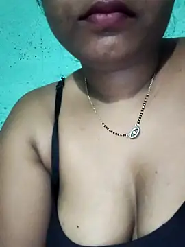 Snapshot of Eashita_01 chatting on 02/24/26, 01:03 Eashita 01 online show from 02/24/26, 01:03